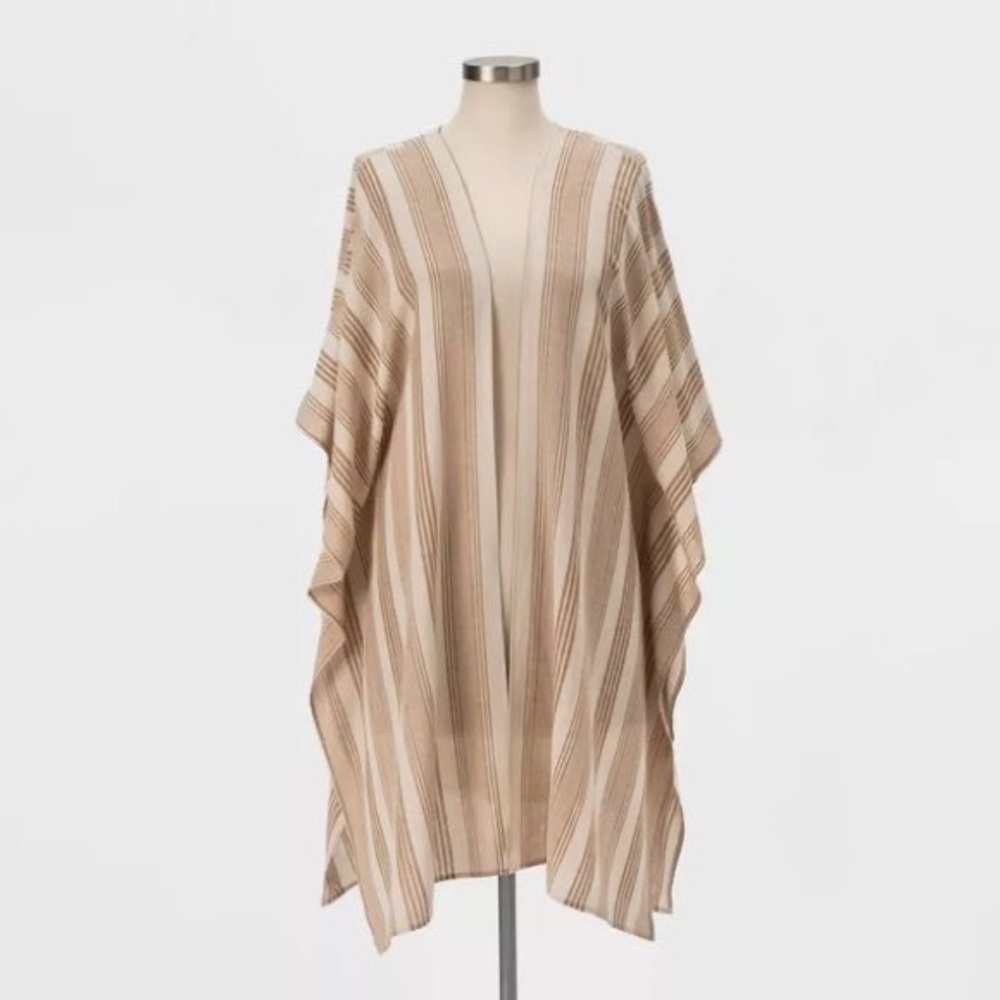 NWT Universal Threads Kimono Ruana Coverup